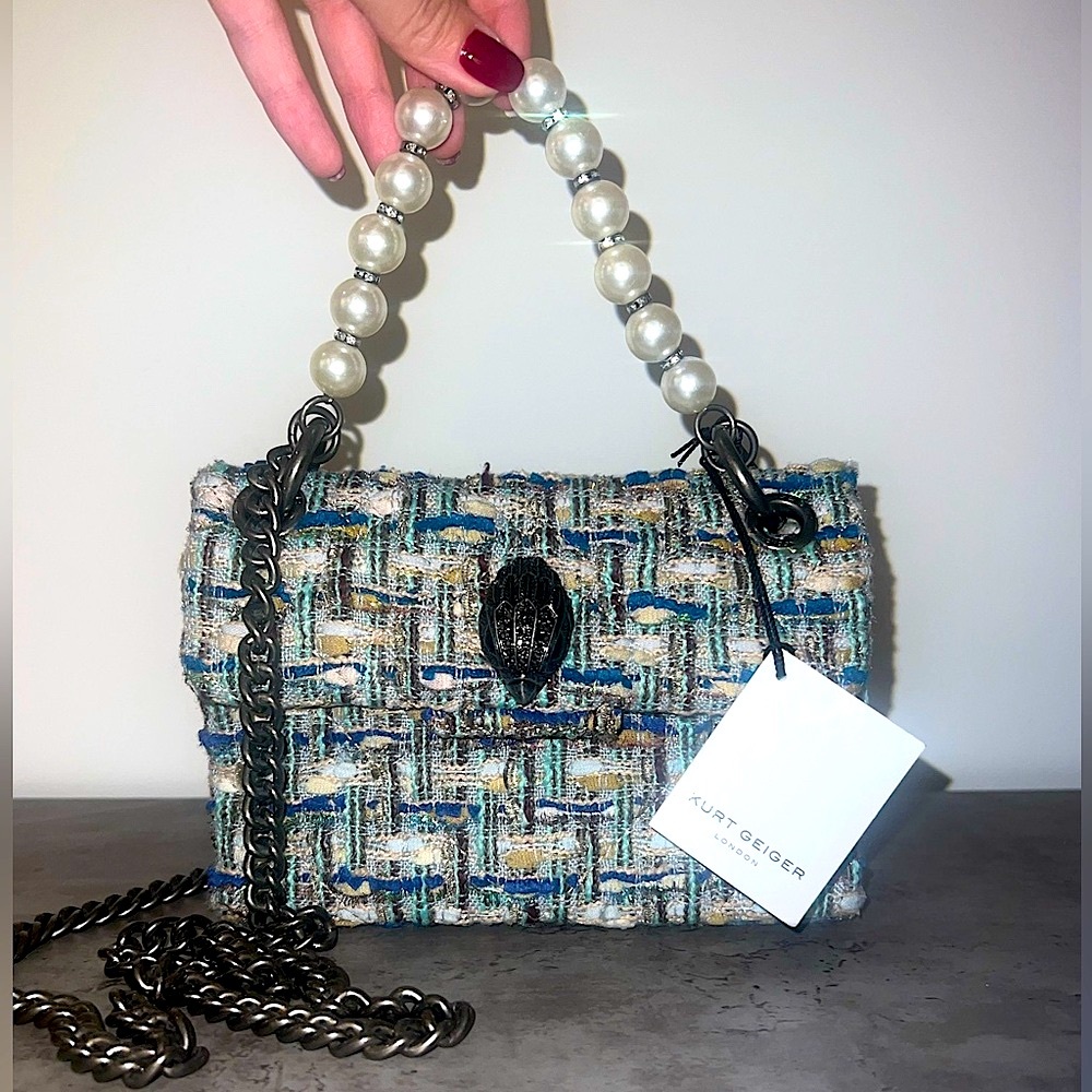 NWT Kurt Geiger purse